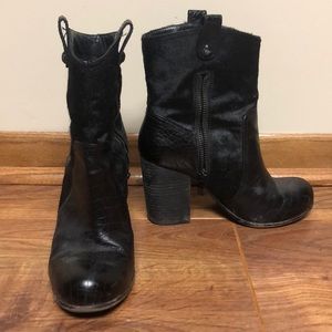 Vince Camuto Bennie Booties